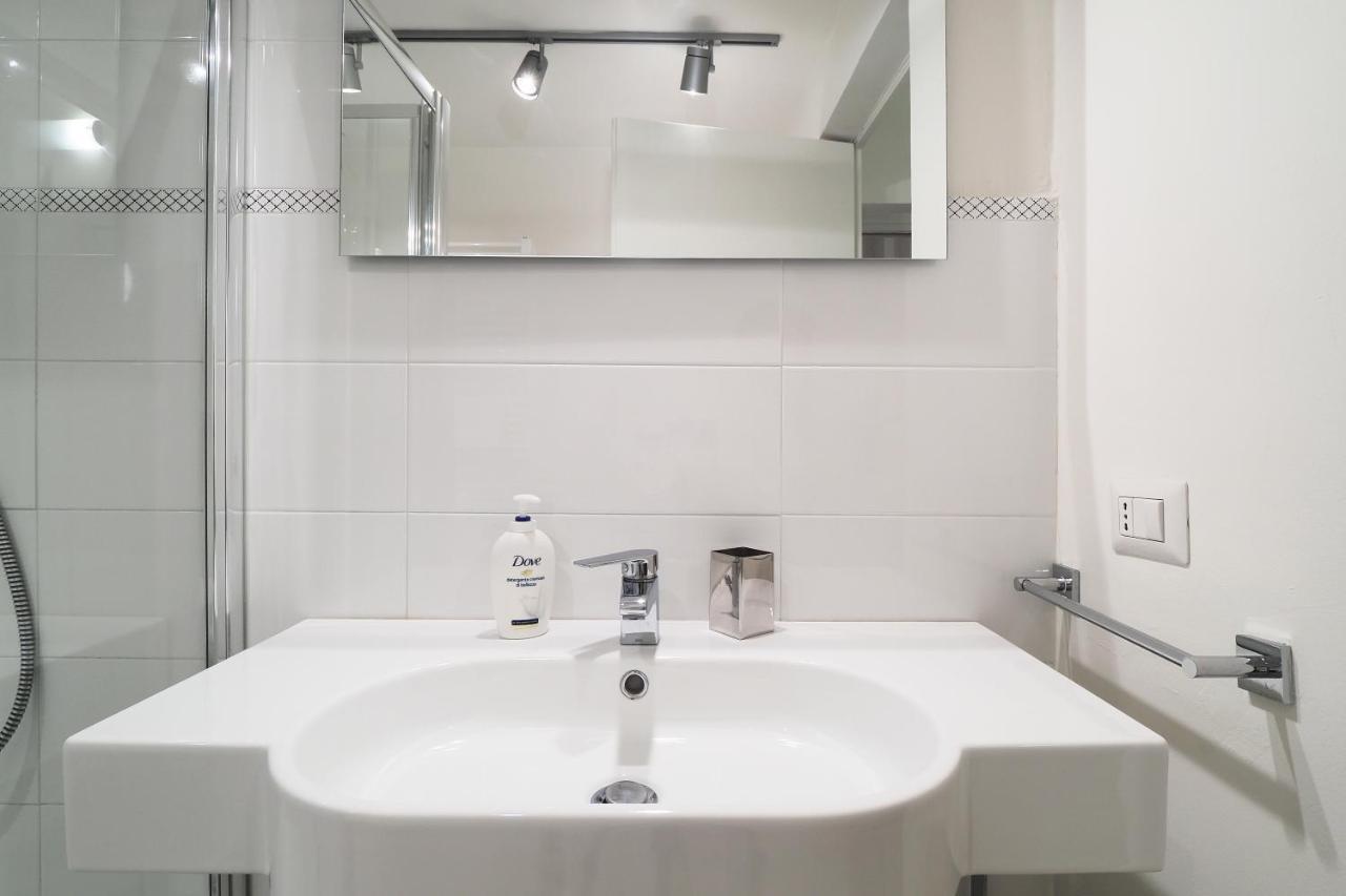 Primopiano - Gluck Appartement Milaan Buitenkant foto